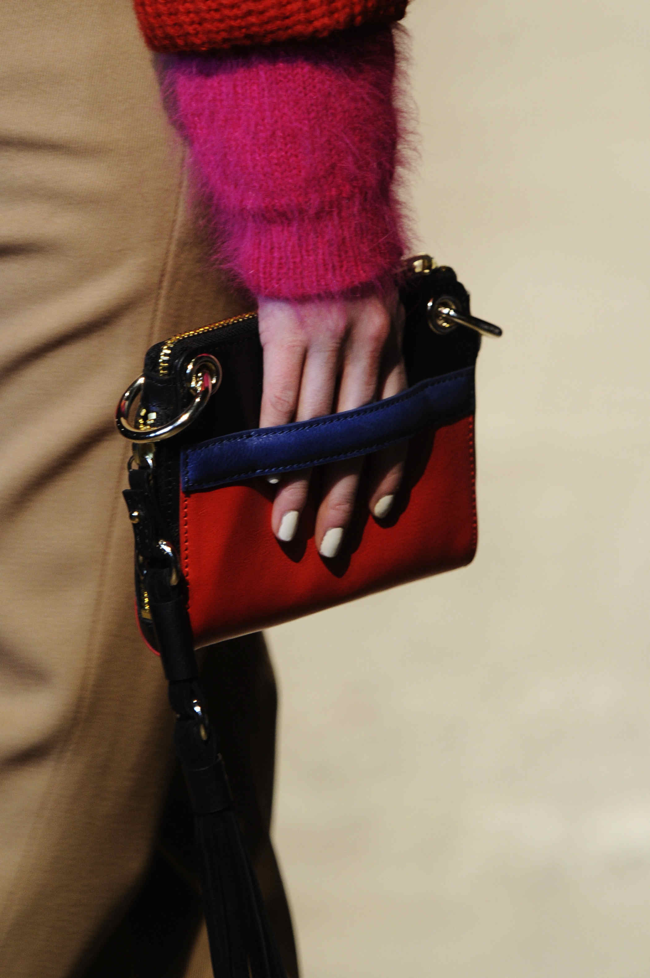 DKNY 2011ﶬŮʿDƬ