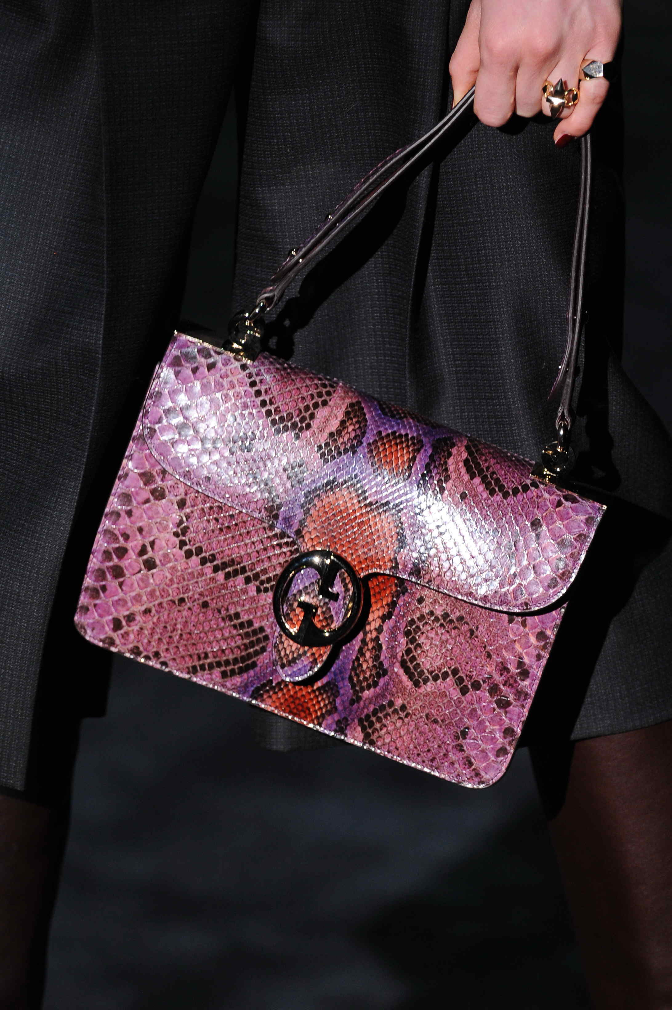 Gucci 2011ﶬŮʿDƬ