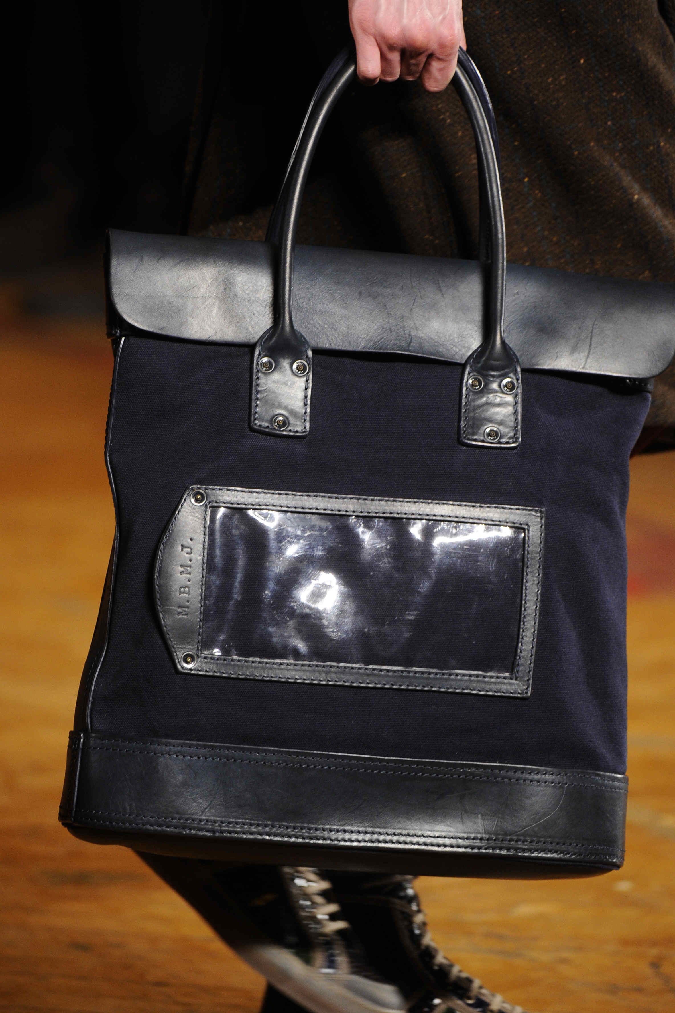 marc by Marc Jacobs 2011ﶬŮʿDƬ