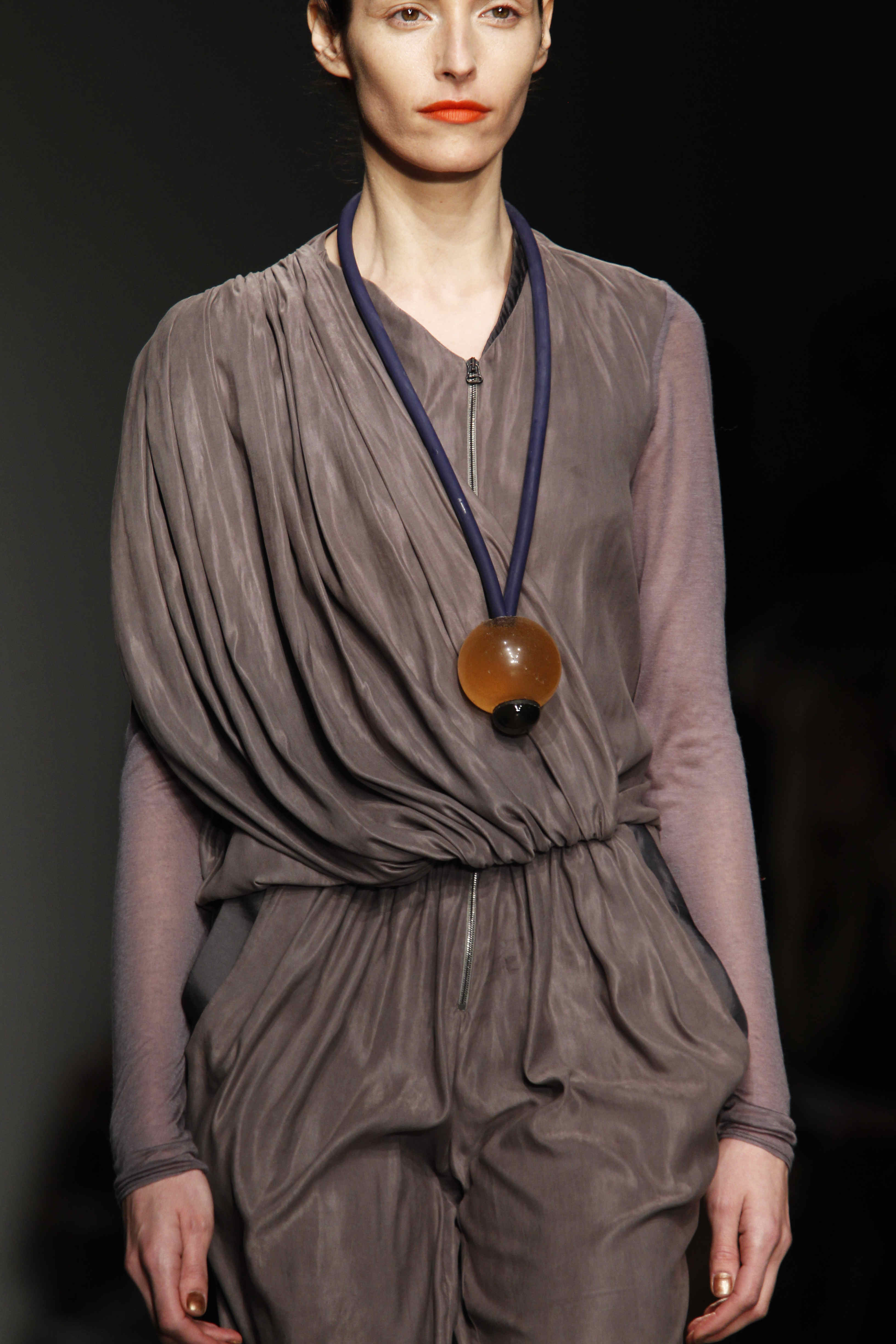 VPL by Victoria Bartlett 2011ﶬŮʿDƬ
