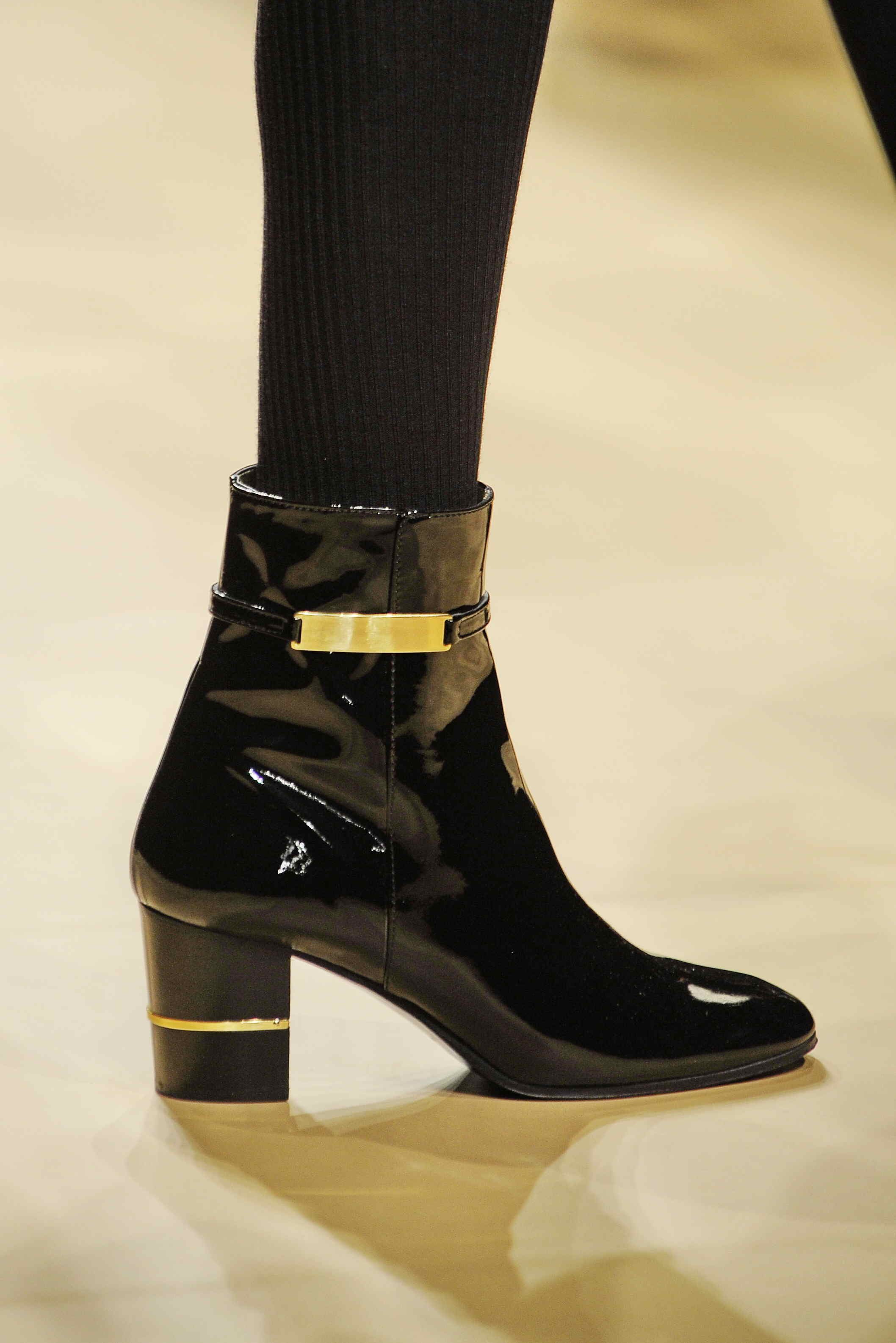 Daks 2011ﶬŮʿЬĸDƬ