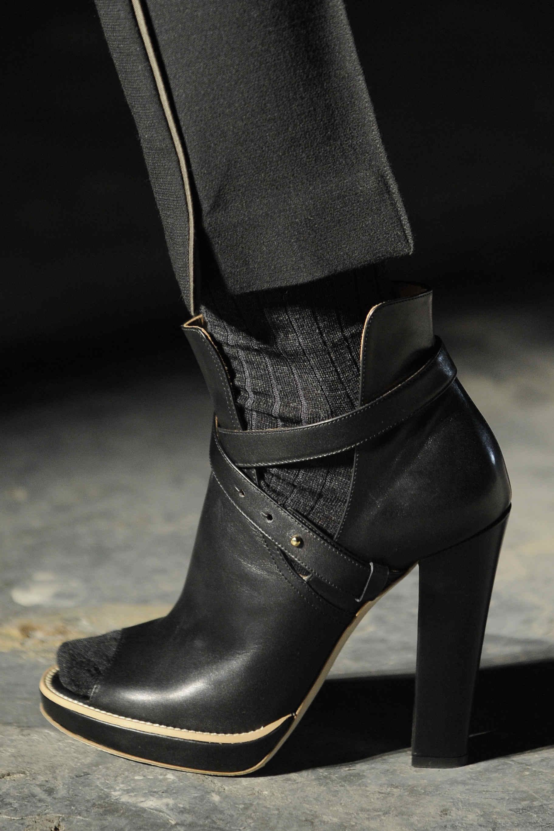 Edun 2011ﶬŮʿЬĸDƬ