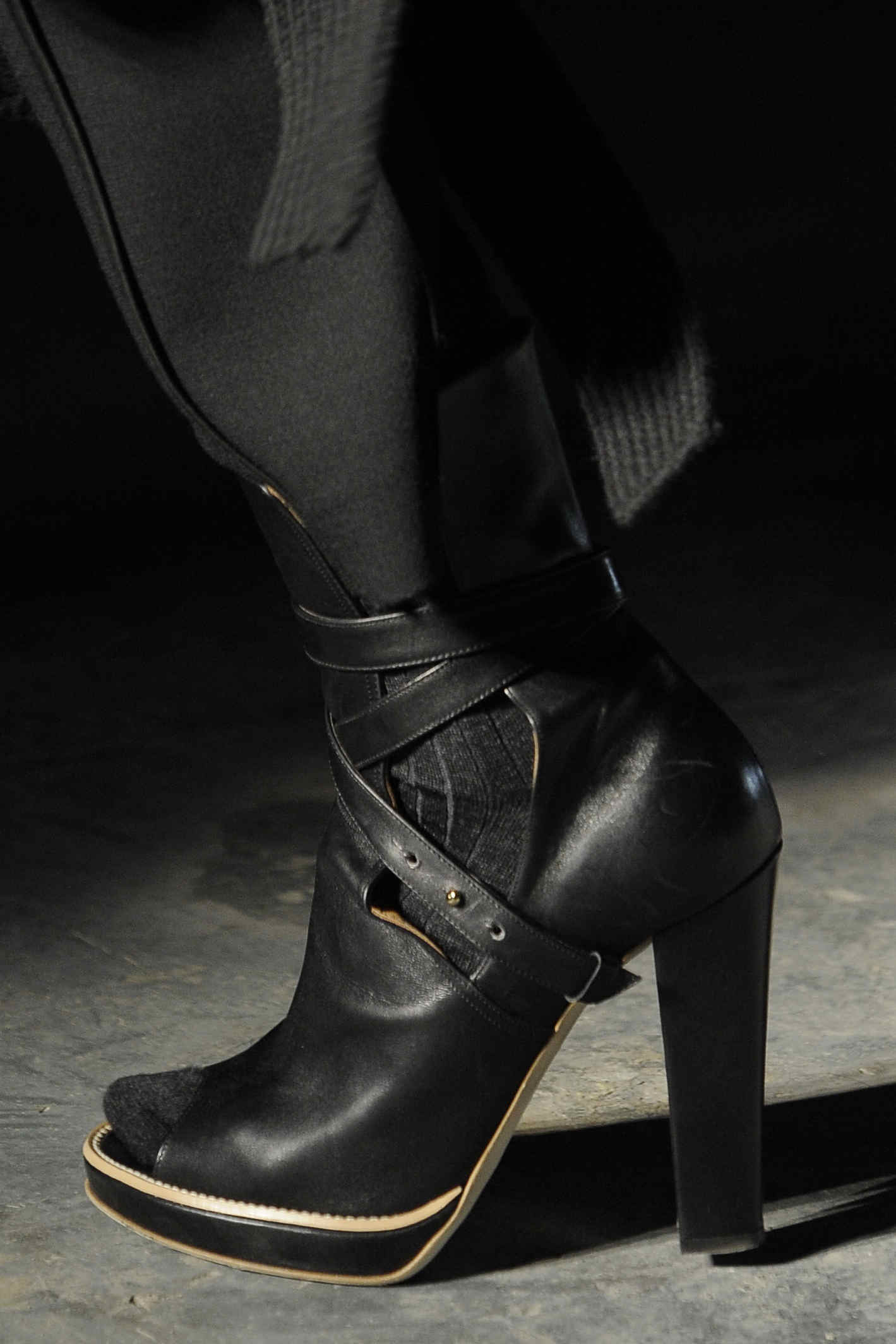 Edun 2011ﶬŮʿЬĸDƬ
