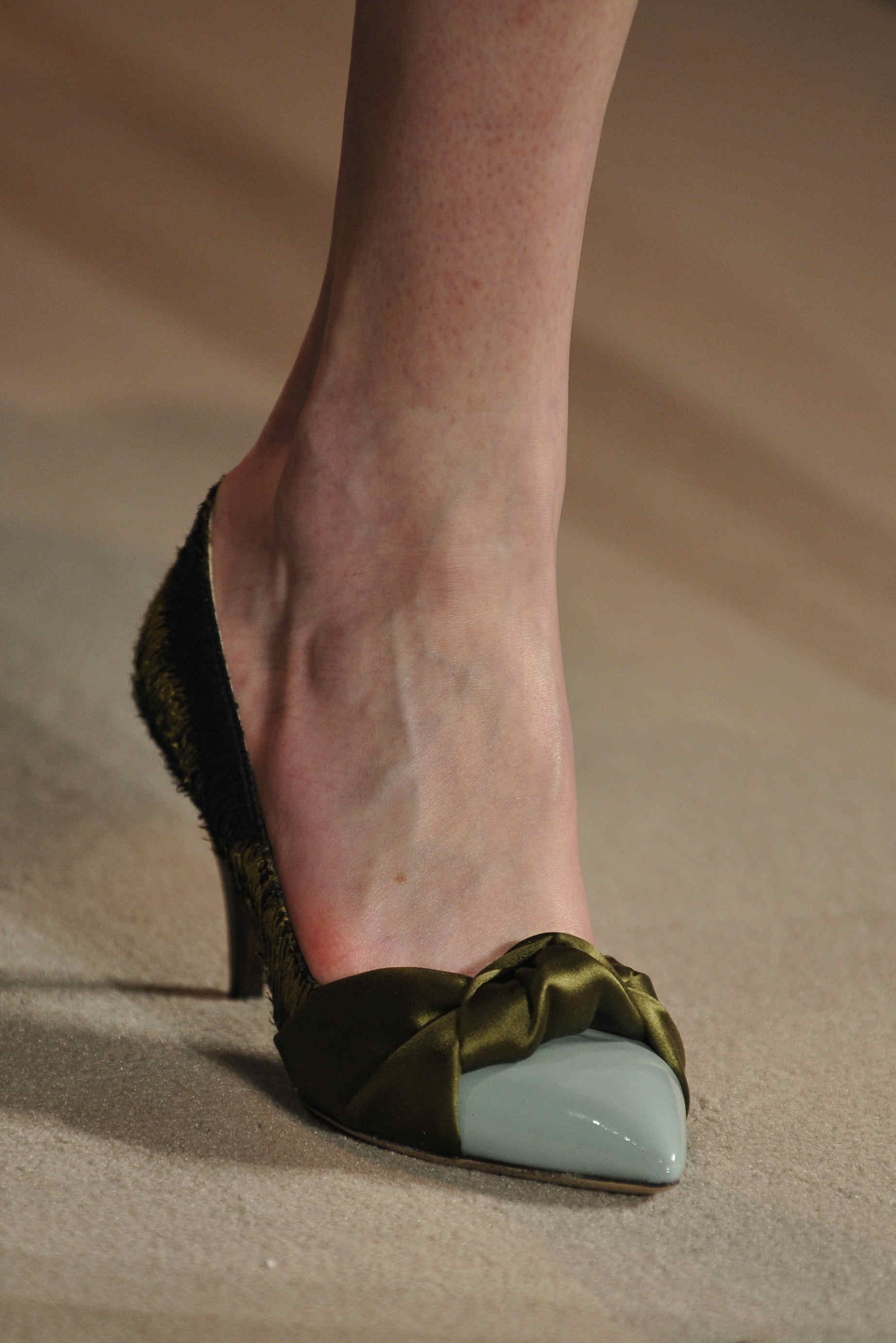 Peter Som 2011ﶬŮʿЬĸDƬ