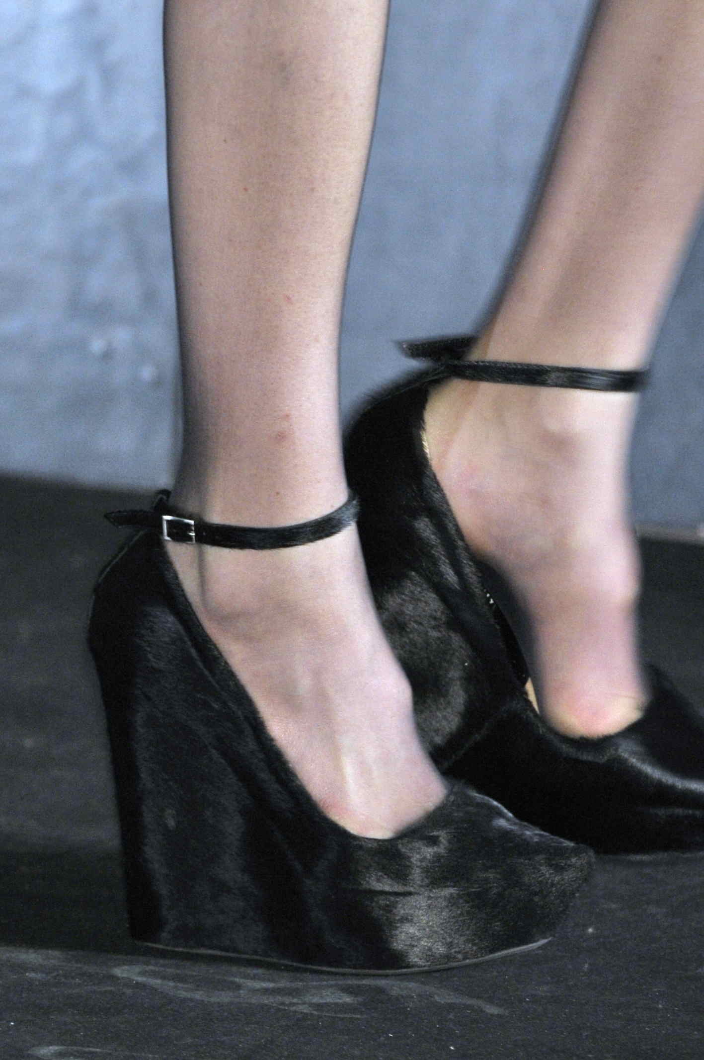 Theyskens Theory 2011ﶬŮʿЬĸDƬ