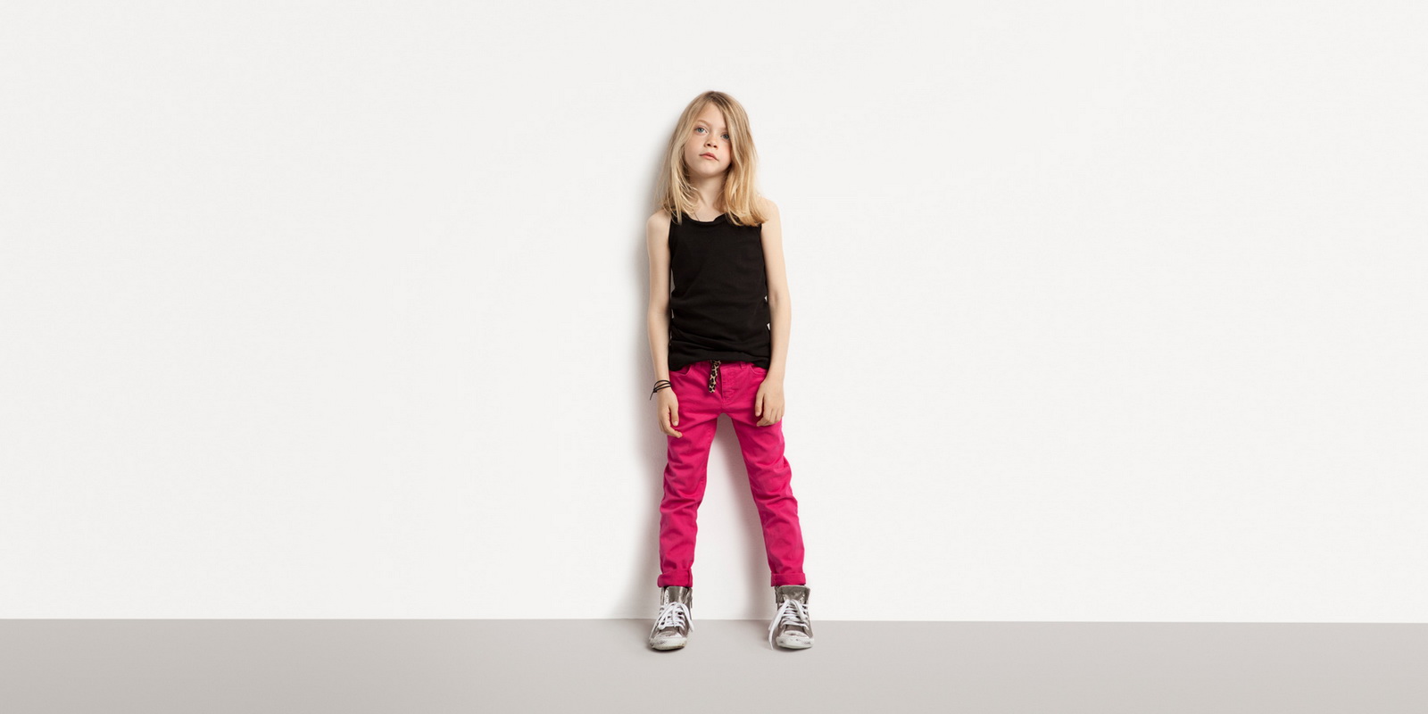 Zara 3ͯbLookbook DƬ