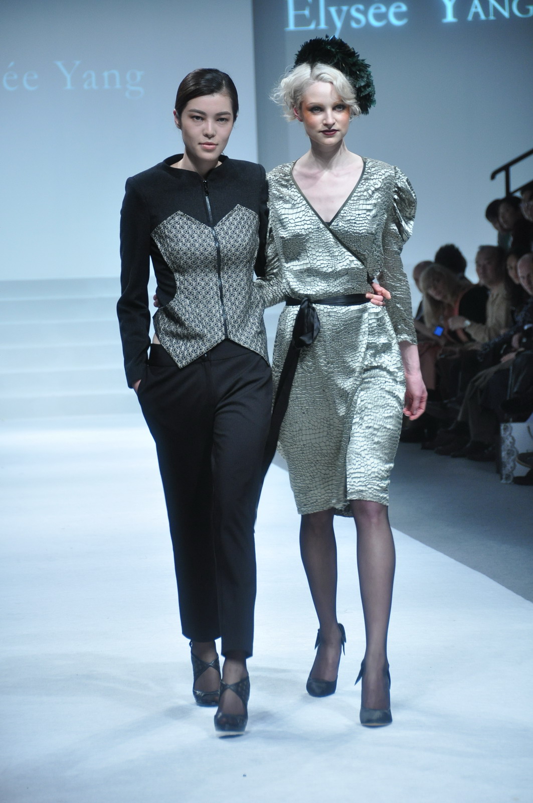 Elysee YANG 2011ﶬDƬ