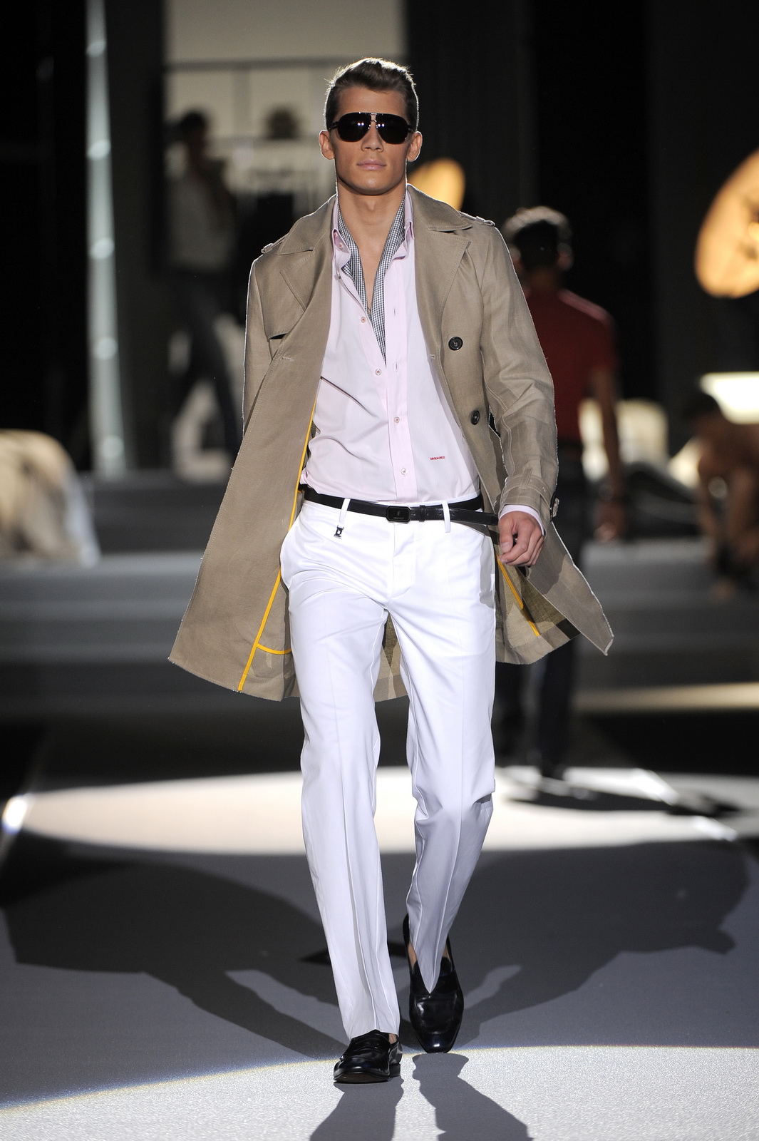 DSQUARED2 2011bDƬ