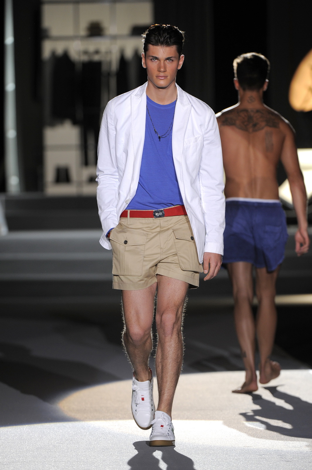 DSQUARED2 2011bDƬ