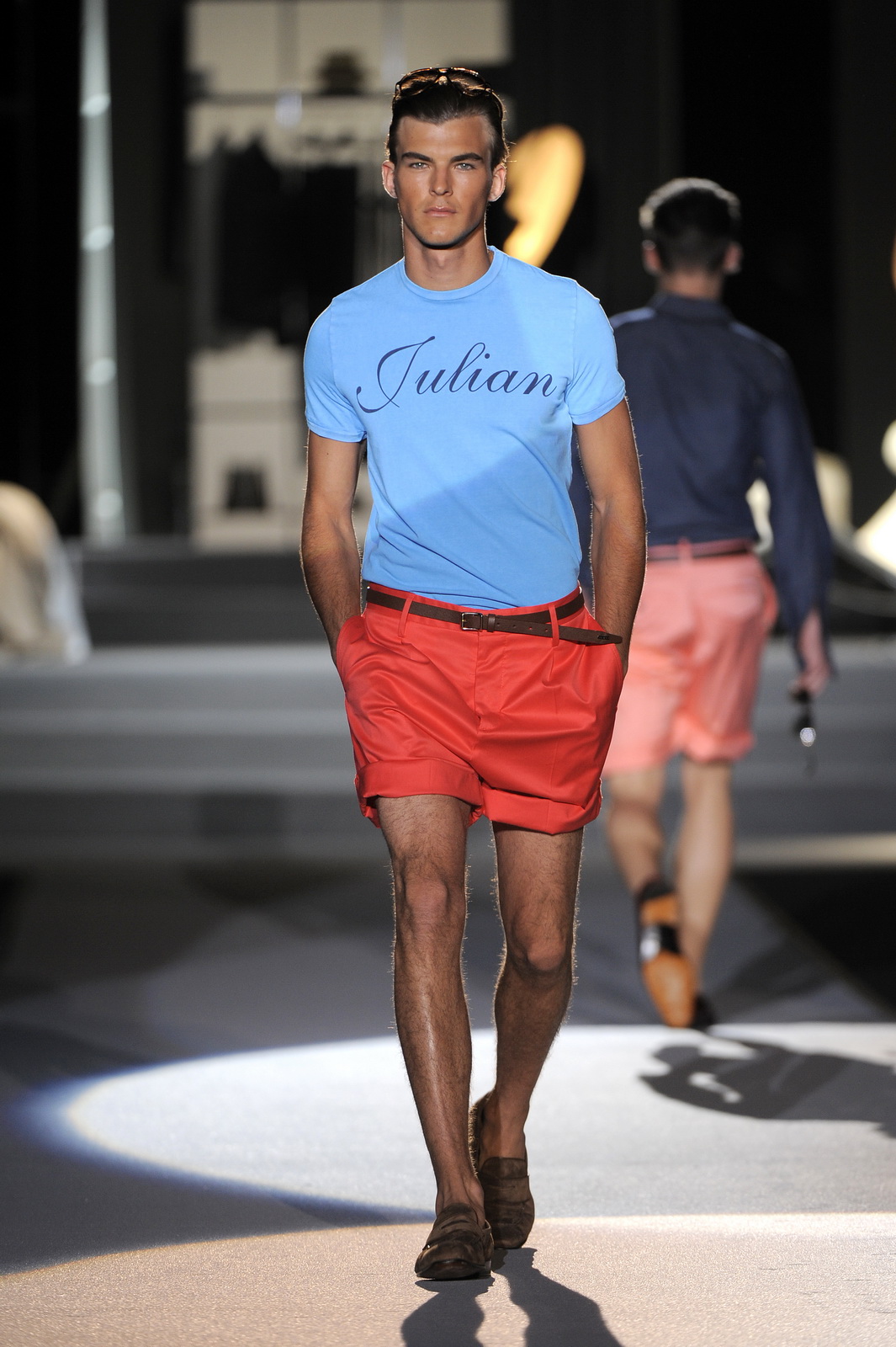 DSQUARED2 2011bDƬ