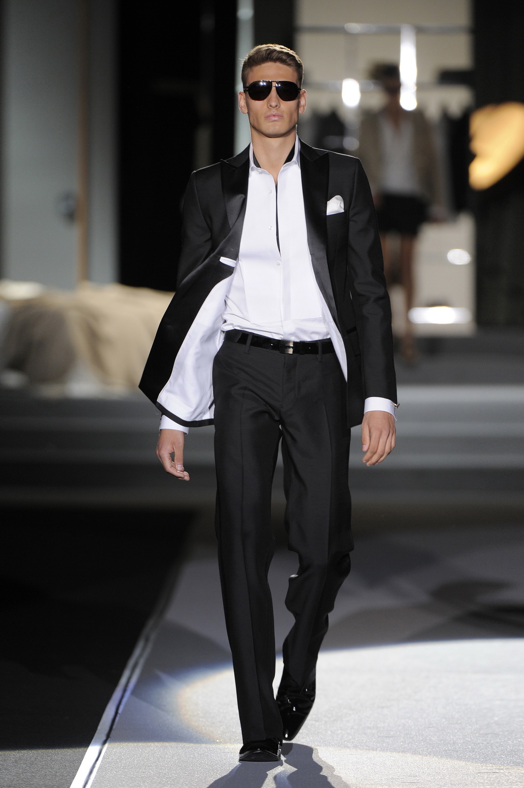 DSQUARED2 2011bDƬ