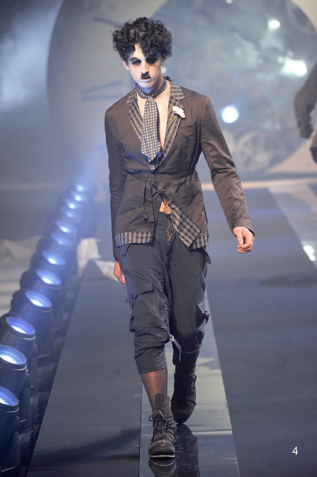 John Galliano 11bDƬ