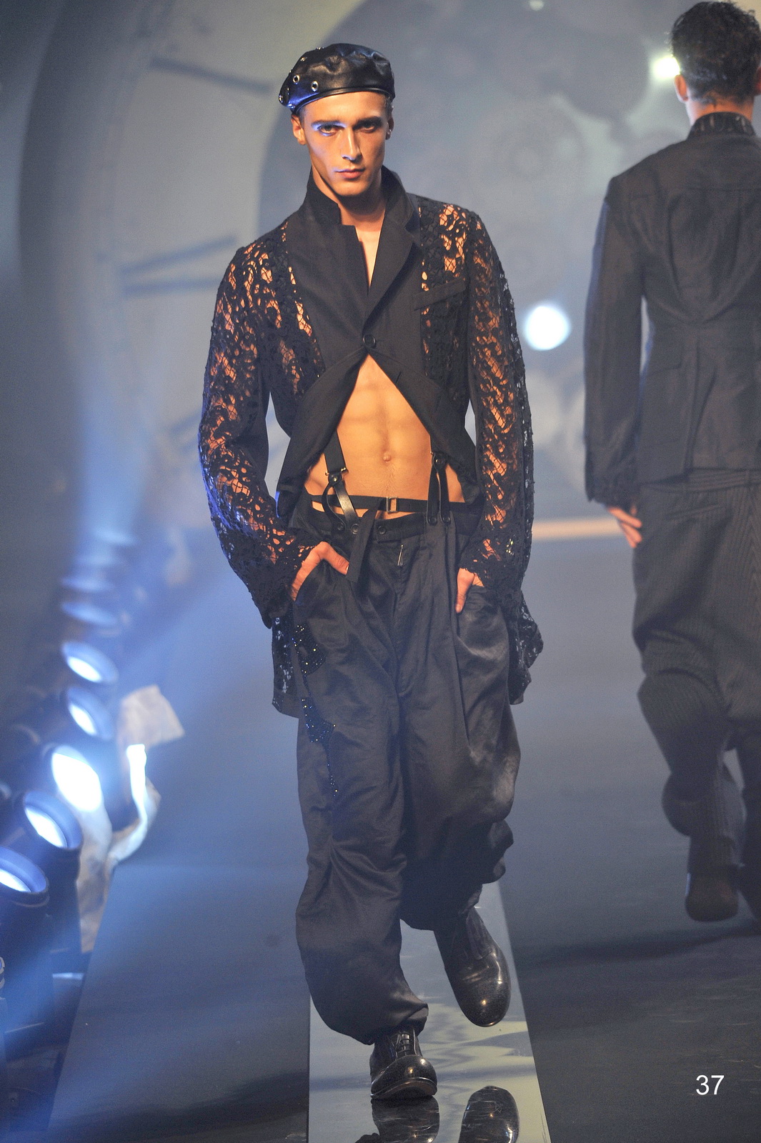 John Galliano 11bDƬ