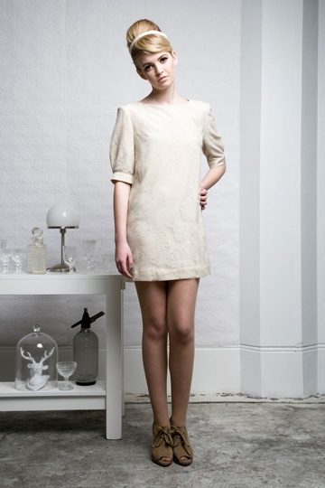 Juliette Hogan 2011 LookBookDƬ