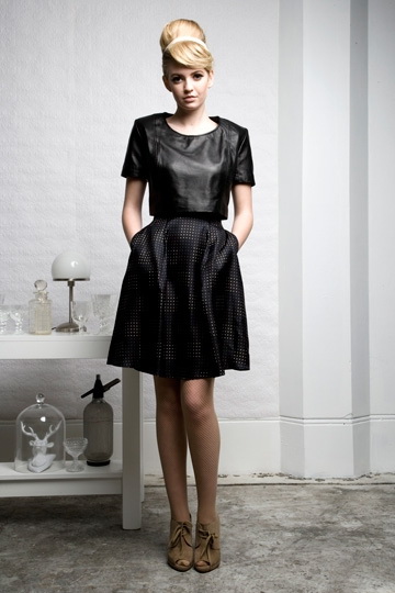 Juliette Hogan 2011 LookBookDƬ