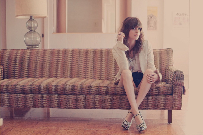 LUV AJ 2011Look BookDƬ