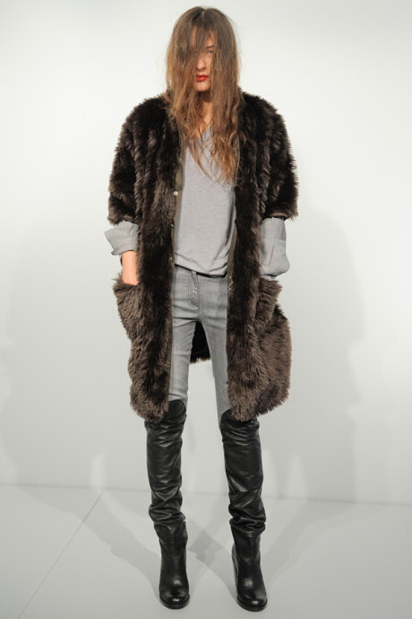 Maison Martin Margiela Y(ji)(gu)x 2011 LookBookDƬ