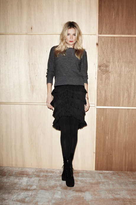 Twenty8Twelve 2011ﶬ LookBookDƬ