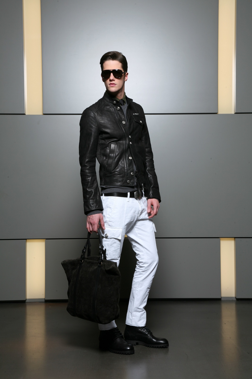 Dsquared2 2011 bDƬ
