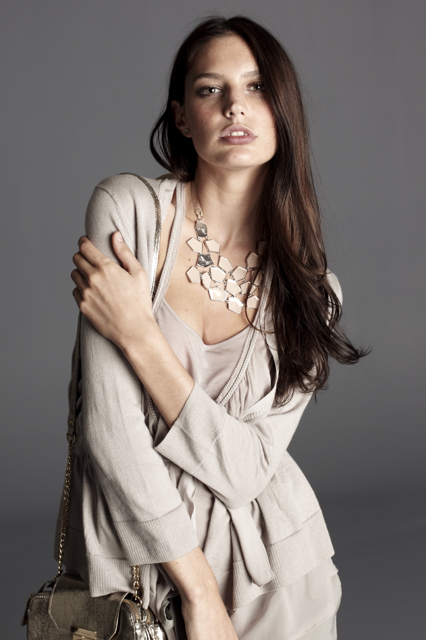 ARMANI EXCHANGE 2011春夏女裝新品TRAVELISTA高清圖片