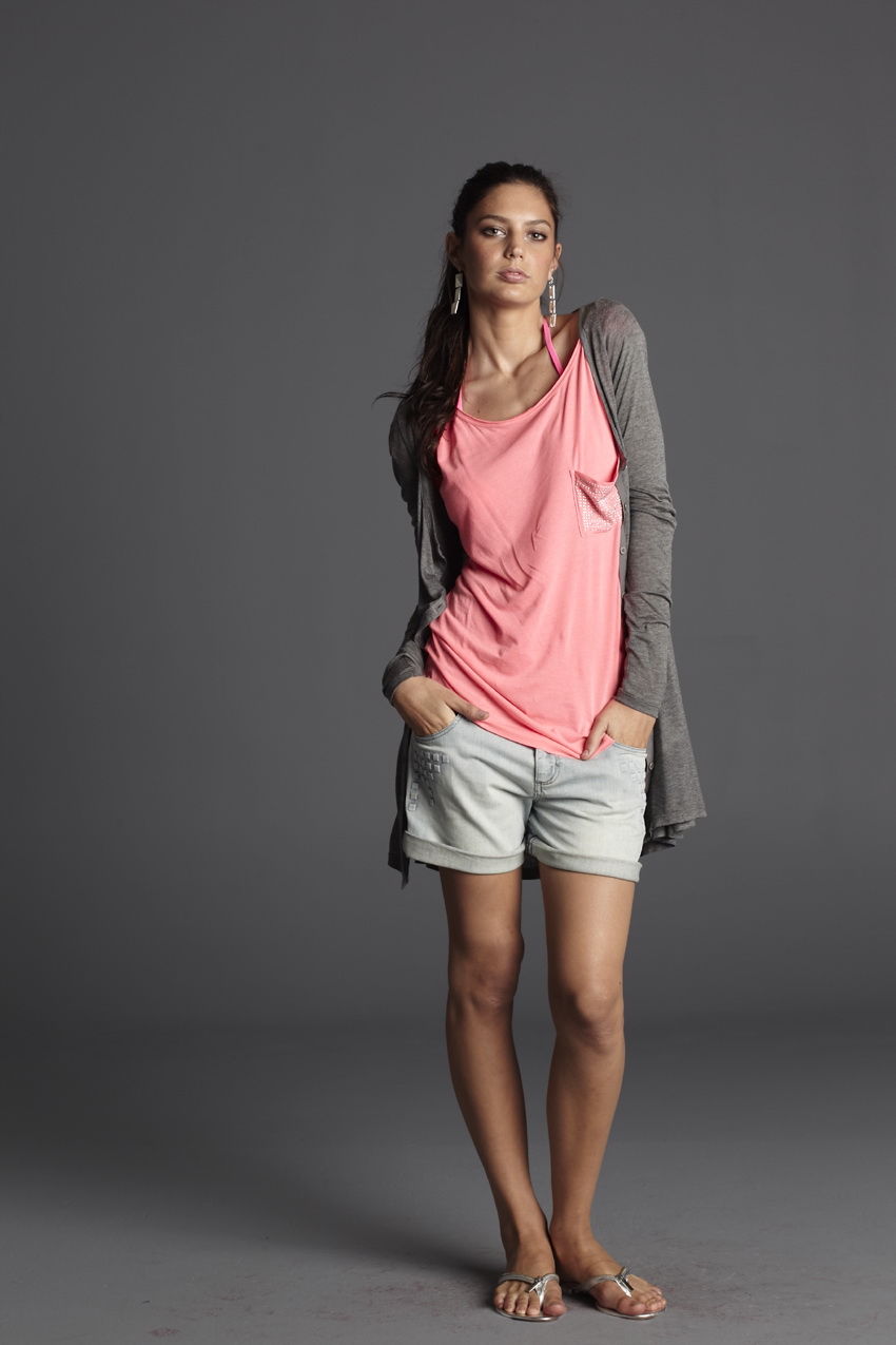ARMANI EXCHANGE 2011春夏女裝新品TRAVELISTA高清圖片