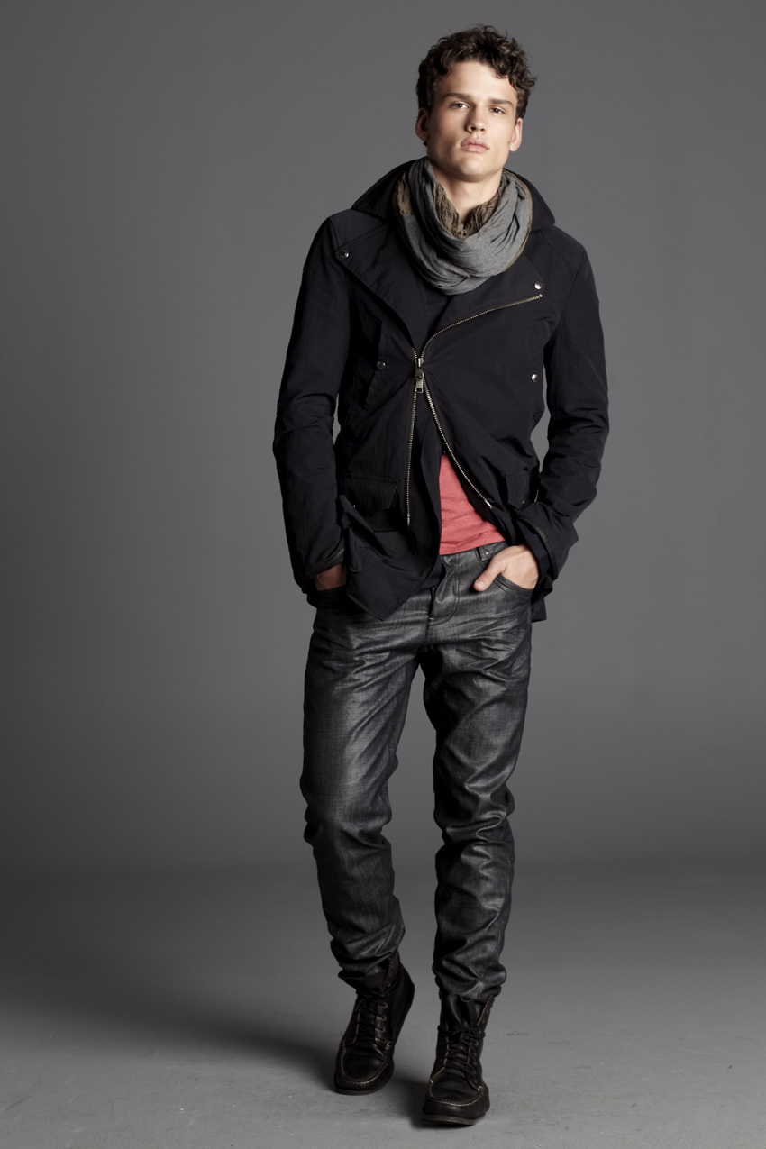 ARMANI EXCHANGE 2011春夏男裝新品TRAVELISTA高清圖片