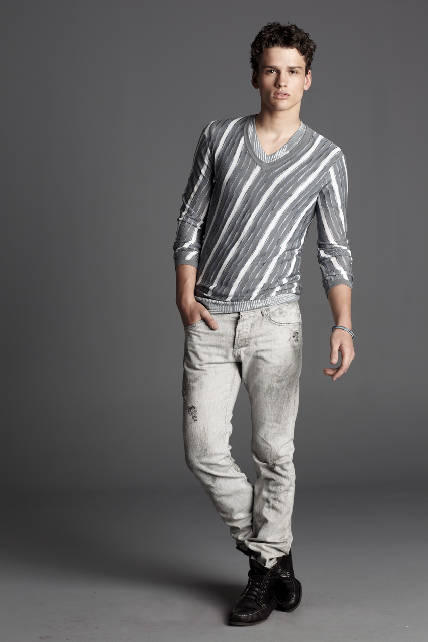 ARMANI EXCHANGE 2011春夏男裝新品TRAVELISTA高清圖片