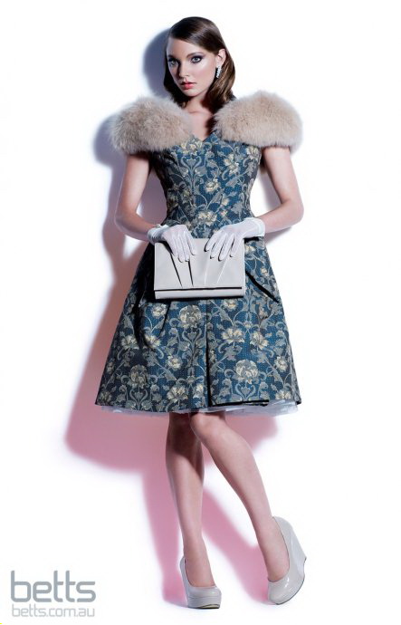 Betts 2011ﶬ LookBookDƬ