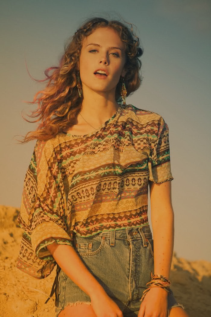 LF Stores Fearless Future 2011LookbookDƬ