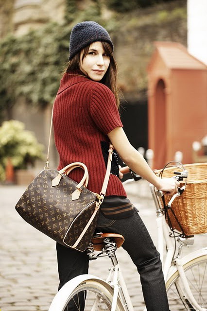 Louis Vuitton 2011 ŮVDƬ