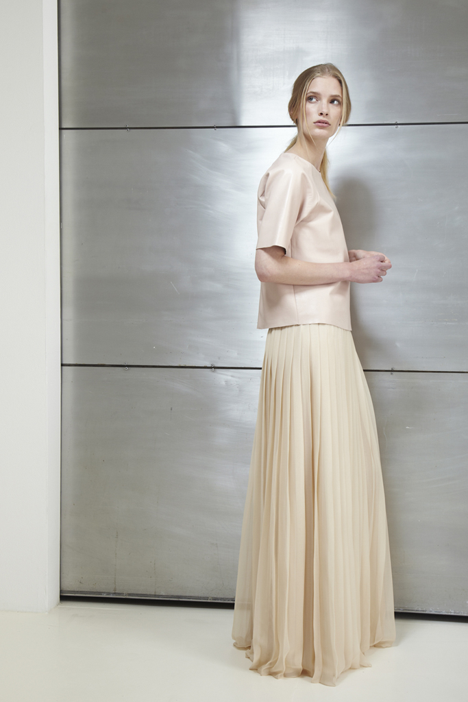 Tibi 2012紺LookbookDƬ