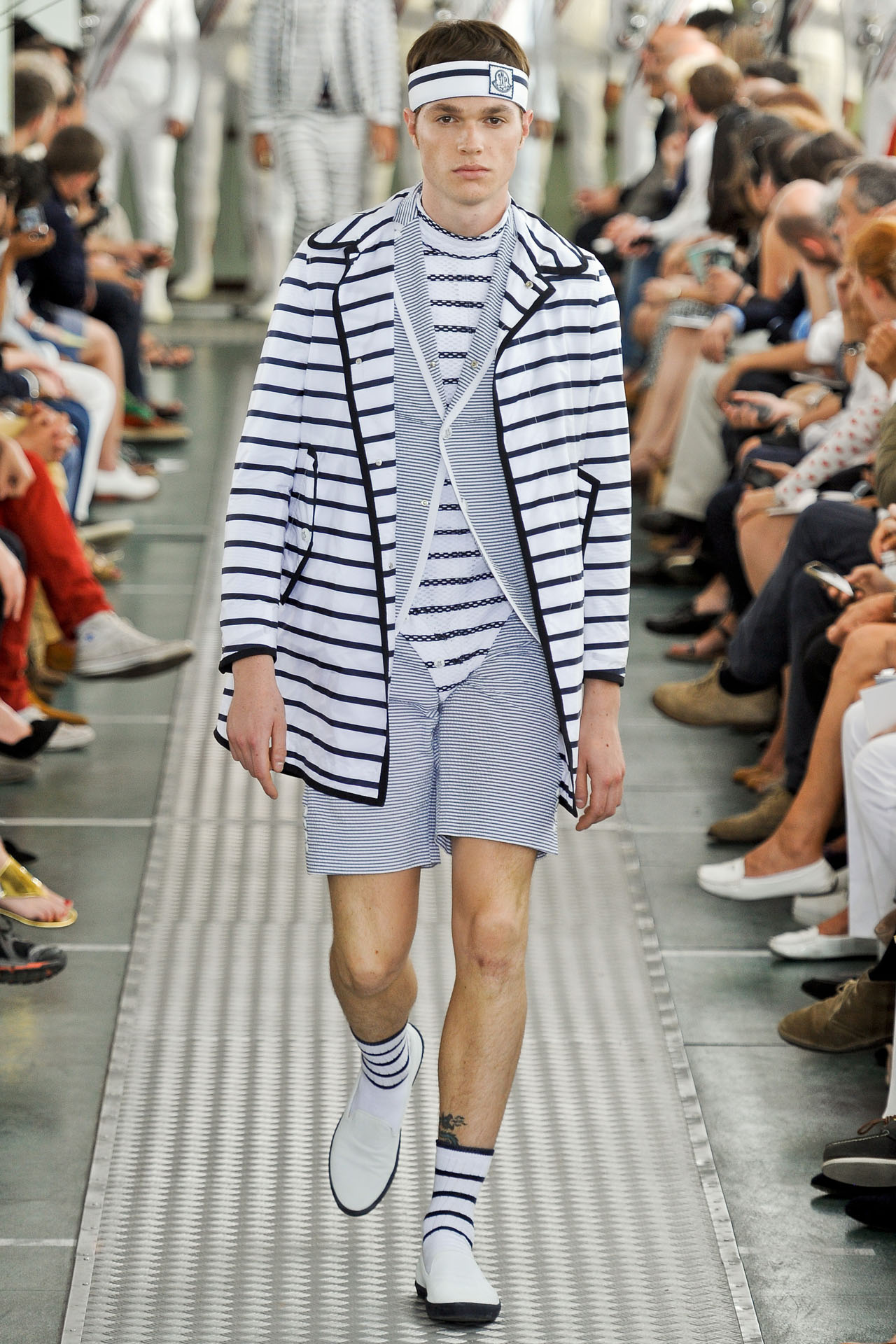 Moncler Gamme Bleu 2012bDƬ