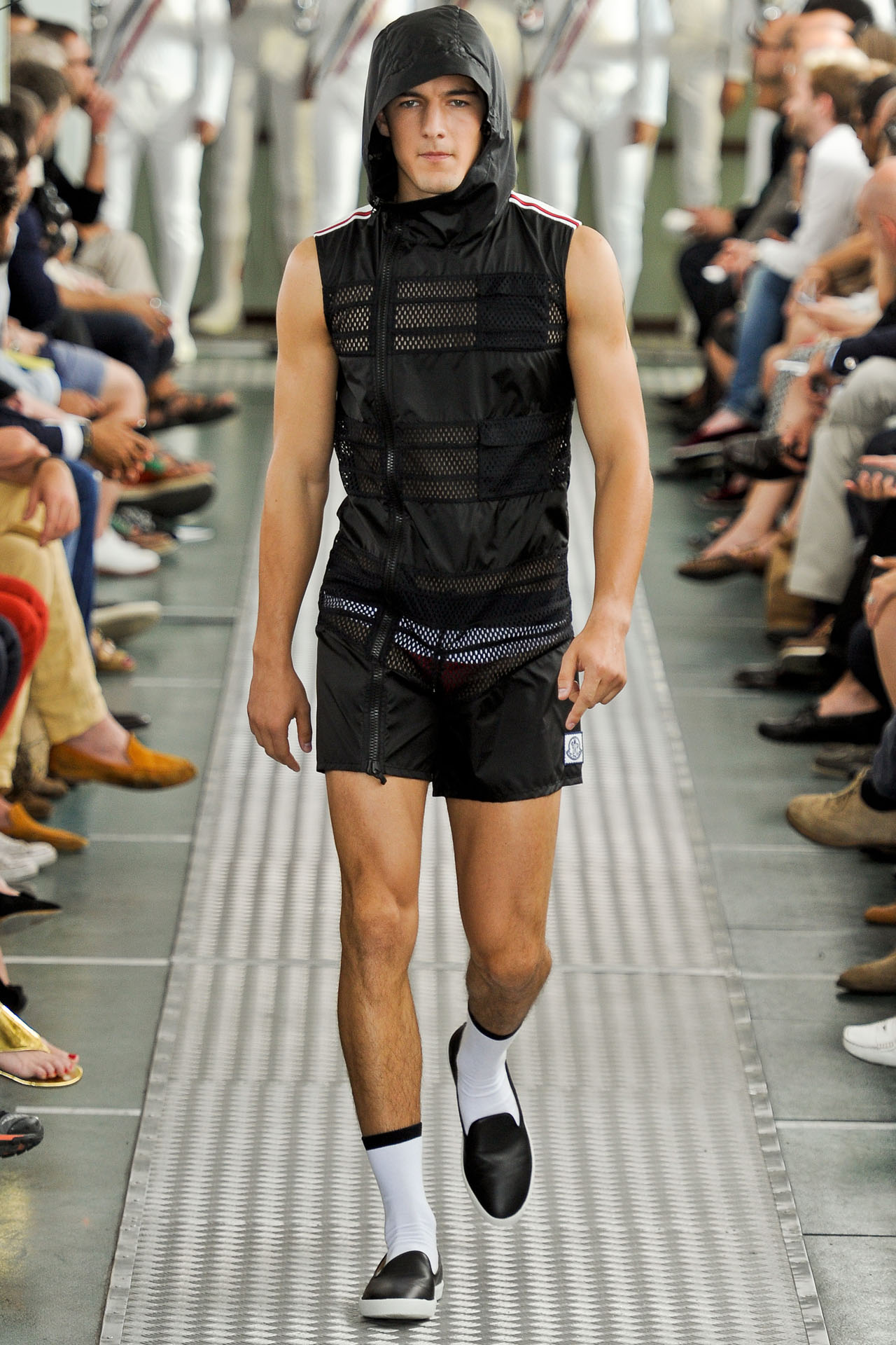 Moncler Gamme Bleu 2012bDƬ