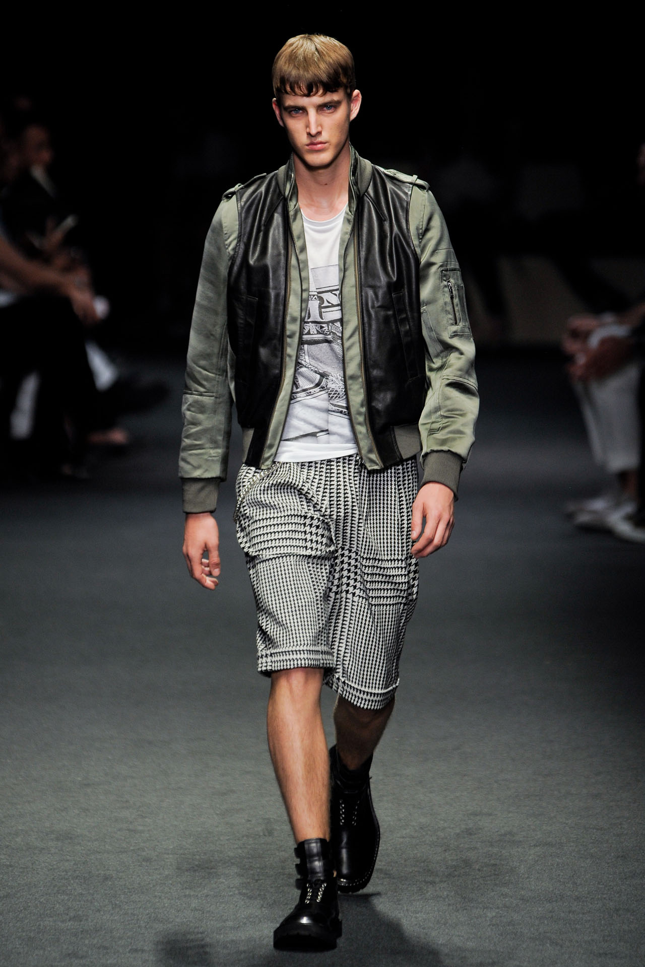 Neil Barrett 2012bDƬ