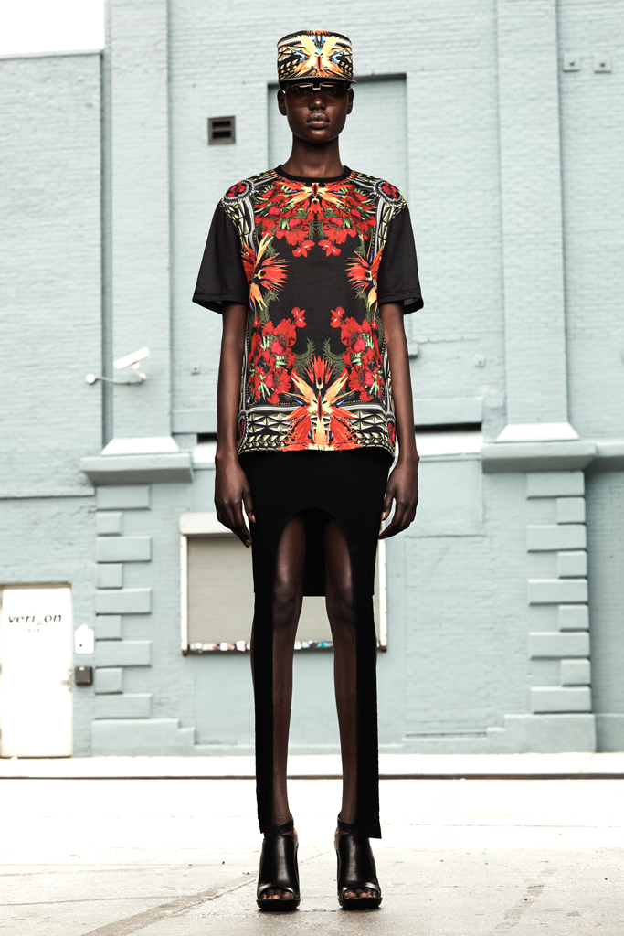 Givenchy 2012紺ϵиDƬ