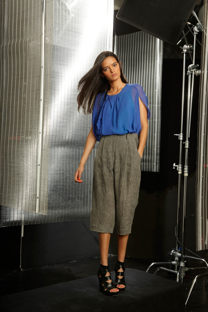 Nicole Miller 2012紺ϵиDƬ