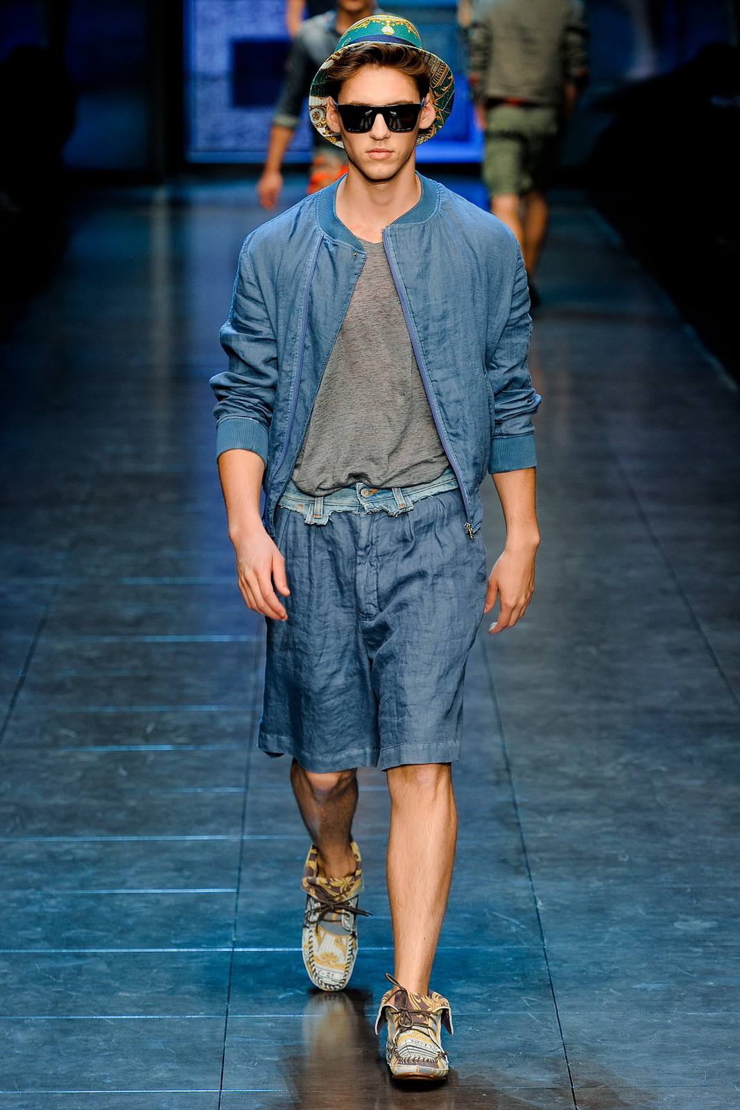 D&G 2012bDƬ