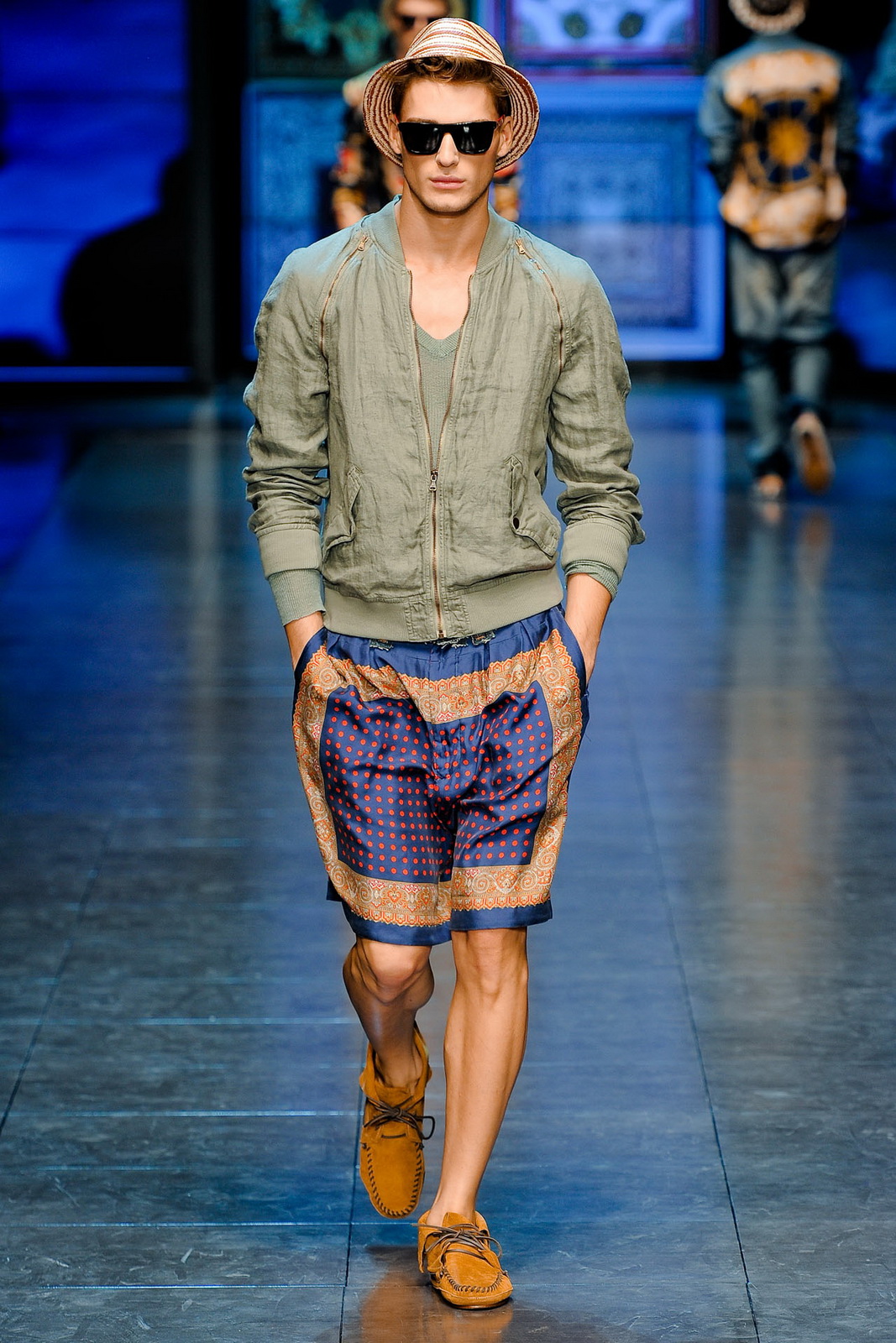 D&G 2012bDƬ