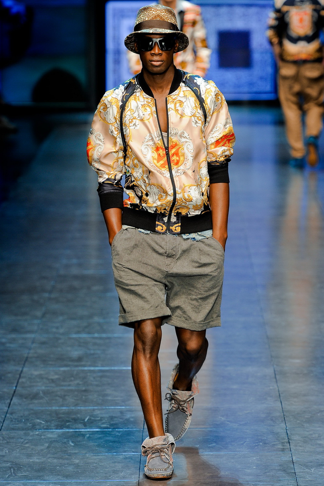 D&G 2012bDƬ