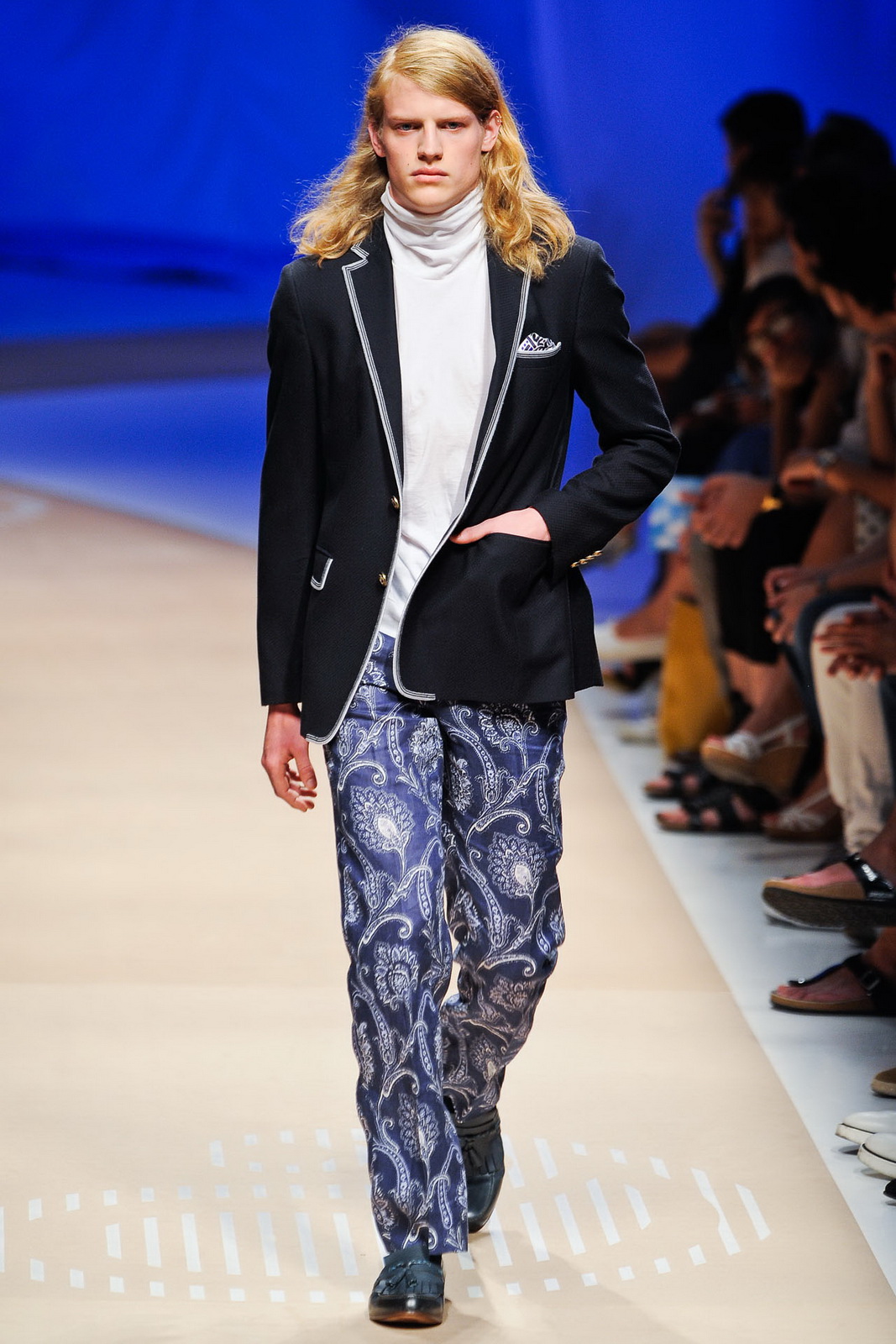 Etro 2012bDƬ