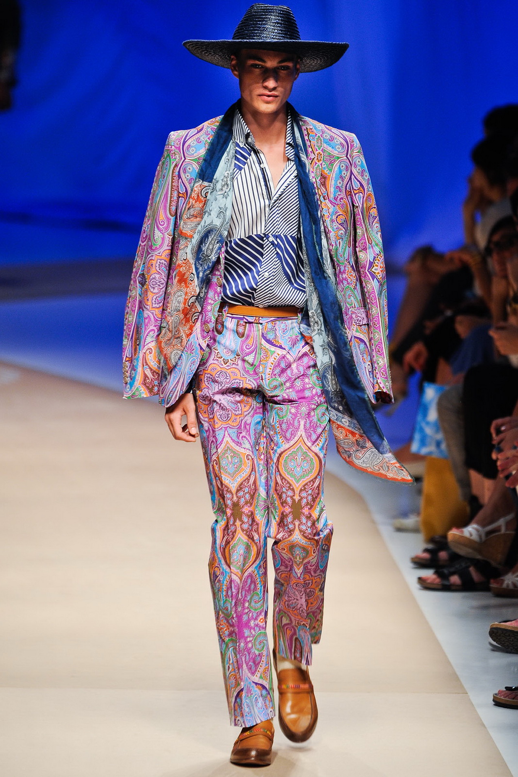 Etro 2012bDƬ