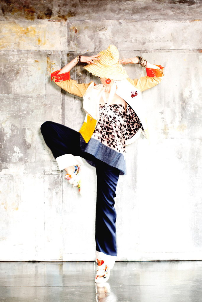 Chris Benz 2012紺ϵиDƬ