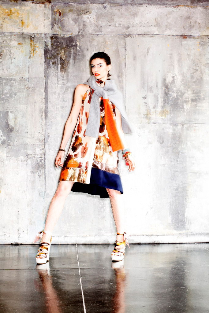 Chris Benz 2012紺ϵиDƬ