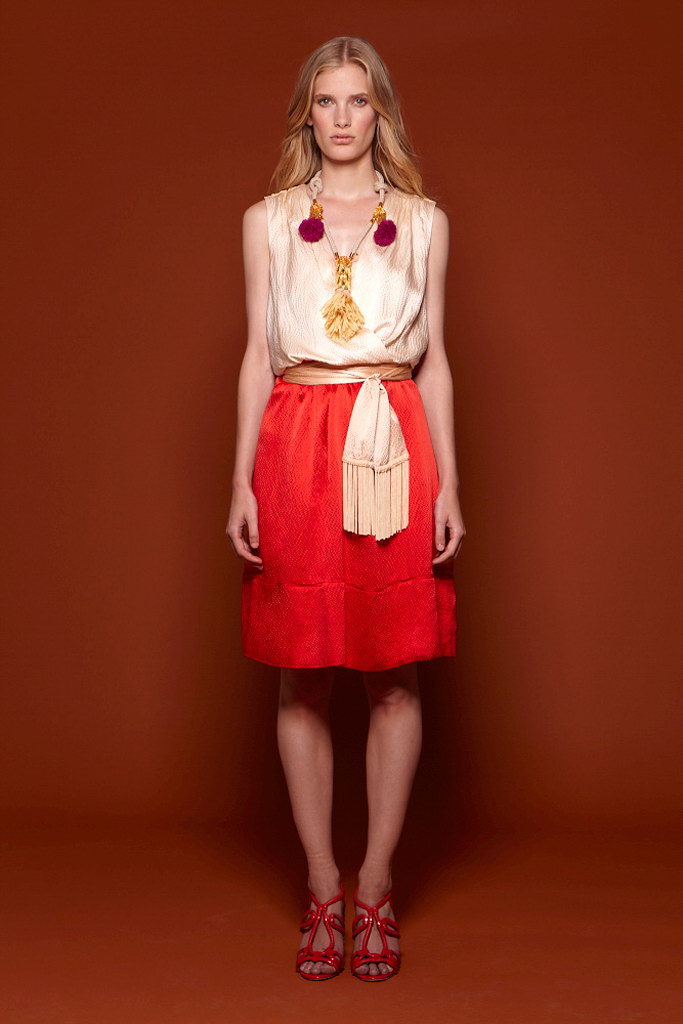 Tory Burch 2012紺ϵиDƬ