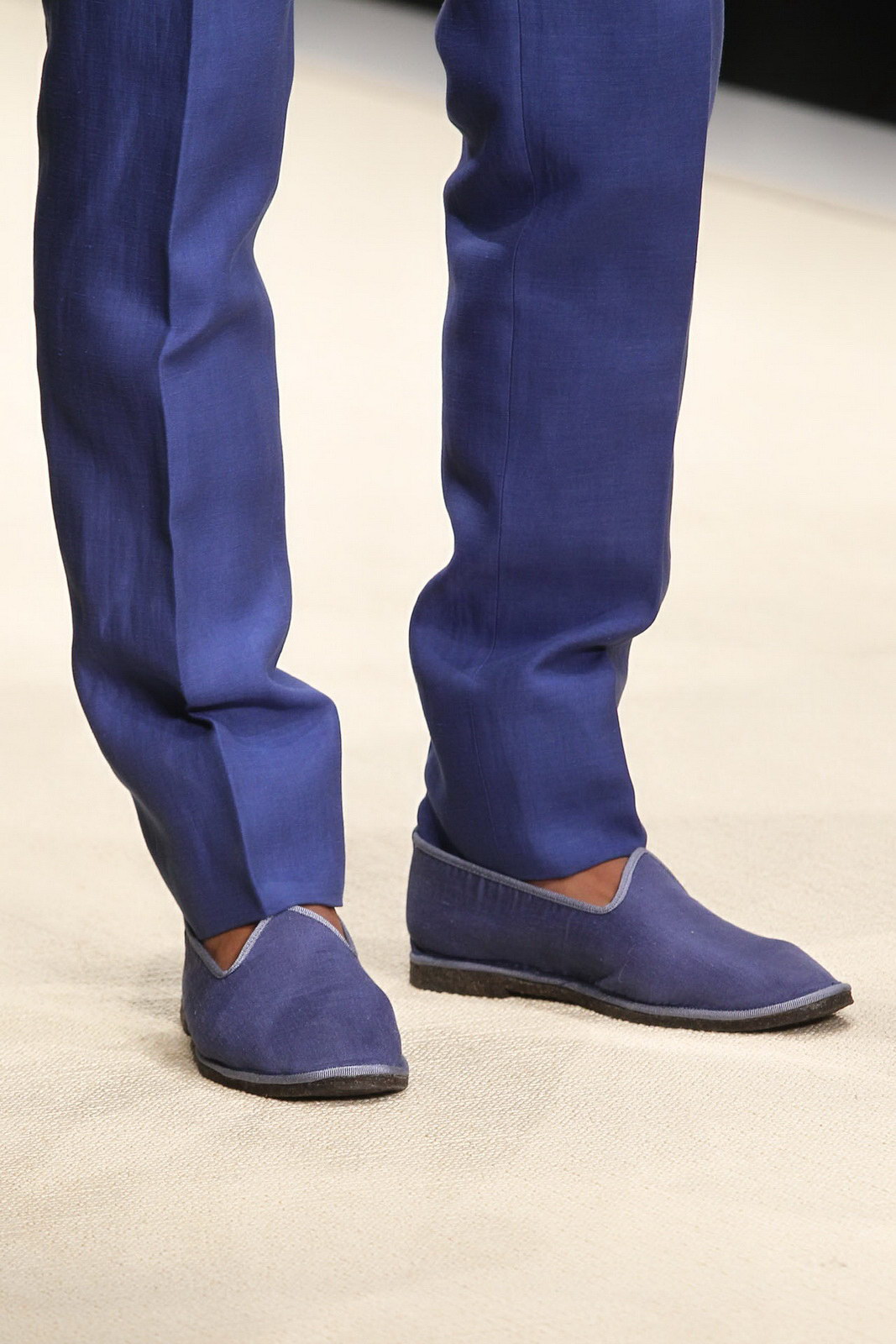 Canali 2012bDƬ