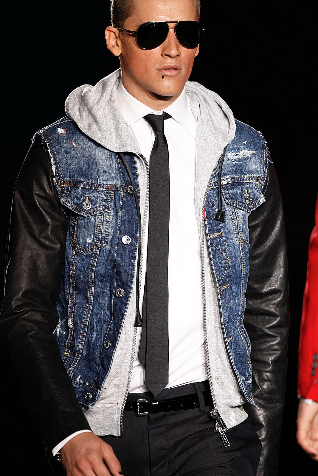 DSquared2 2012b(ji)DƬ
