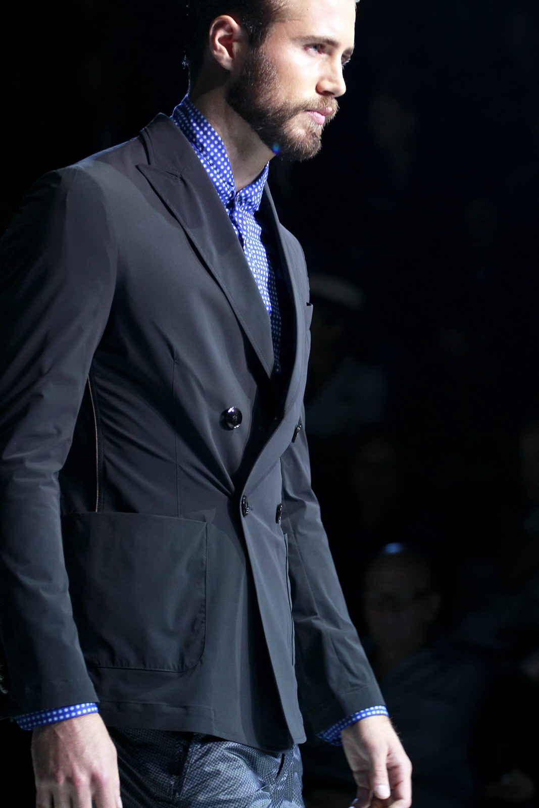Giorgio Armani 2012bDƬ