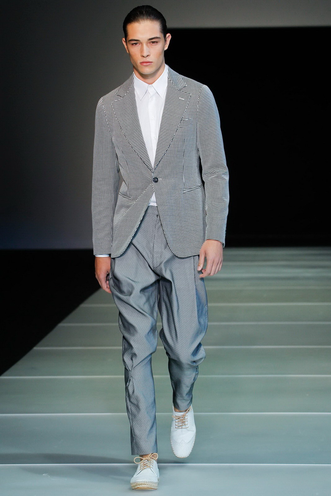 Giorgio Armani 2012bDƬ