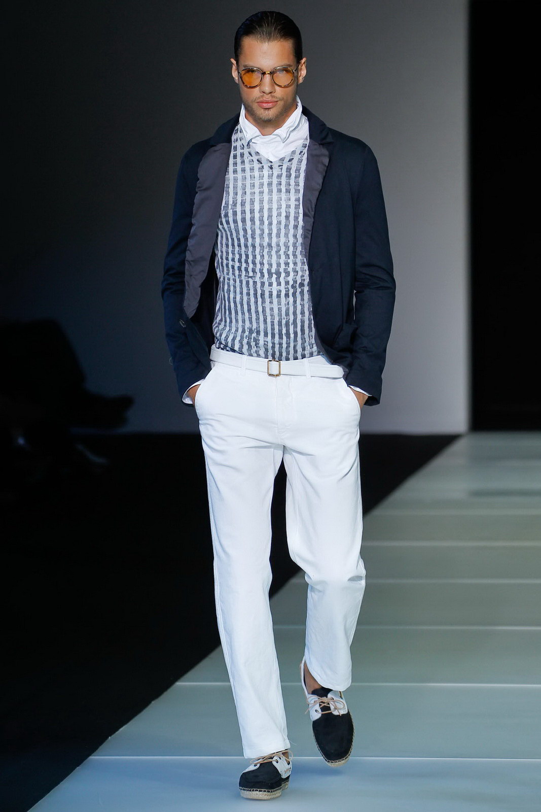 Giorgio Armani 2012bDƬ