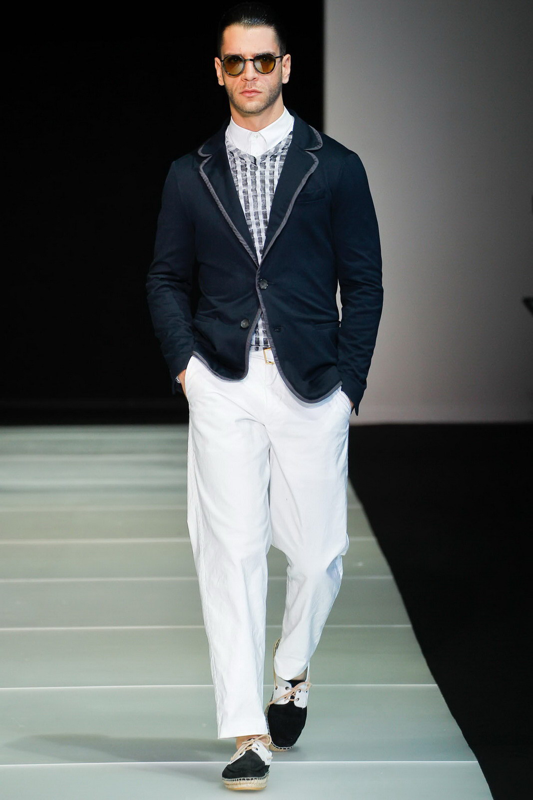 Giorgio Armani 2012bDƬ